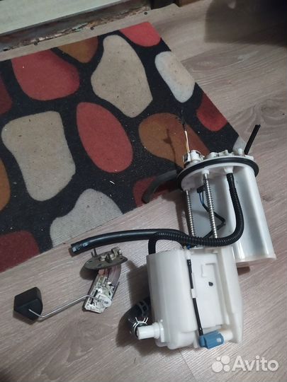 Топливный насос toyota RAV 4