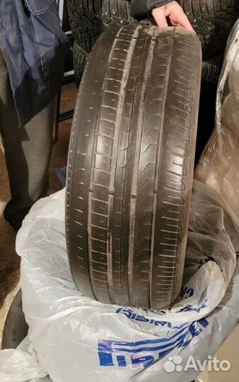 Pirelli Cinturato P7 235/55 R17 99