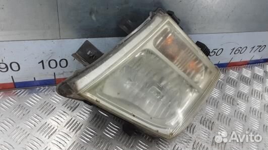 Фара левая nissan navara D40 (BAD15MR01)