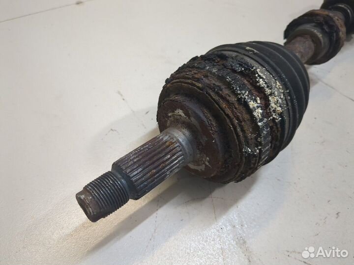 Полуось левая передняя Honda HRV