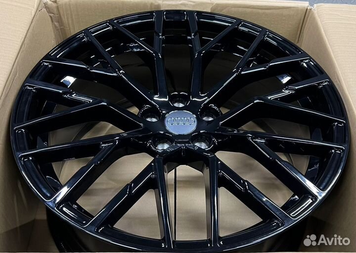 Диски на Audi Ауди Q7 R22