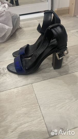 Босоножки женские 38 размер