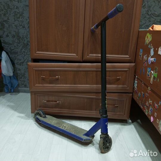 Трюковой самокат tech team