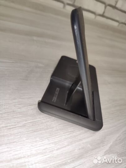 Беспроводная зарядная станция 4 в 1