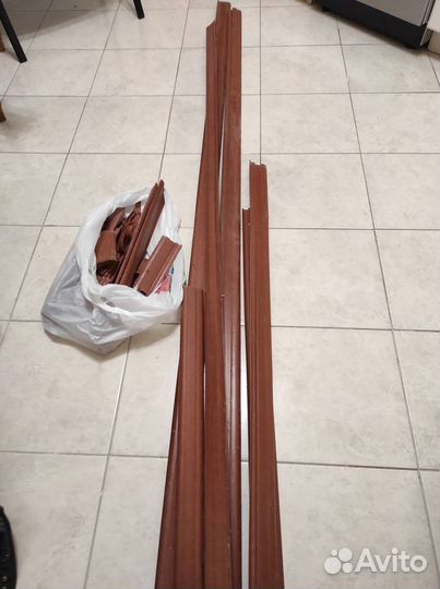 Плинтус в отличном состоянии