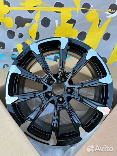 Диски Khomen R18 KHW1808 (Exeed TXL) Black-FP