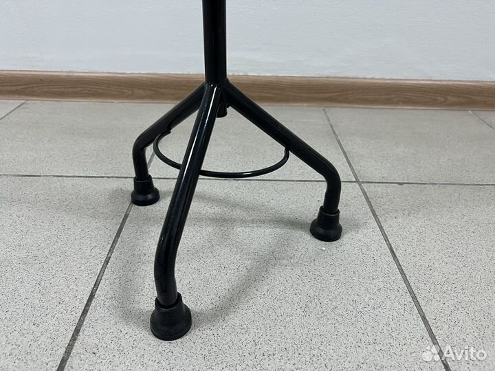 Трость 3 опорная с 3-ногами