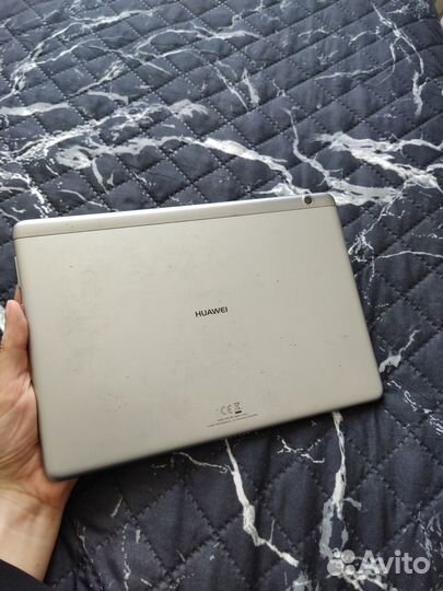 Планшет huawei mediapad t3 10 (заводские)