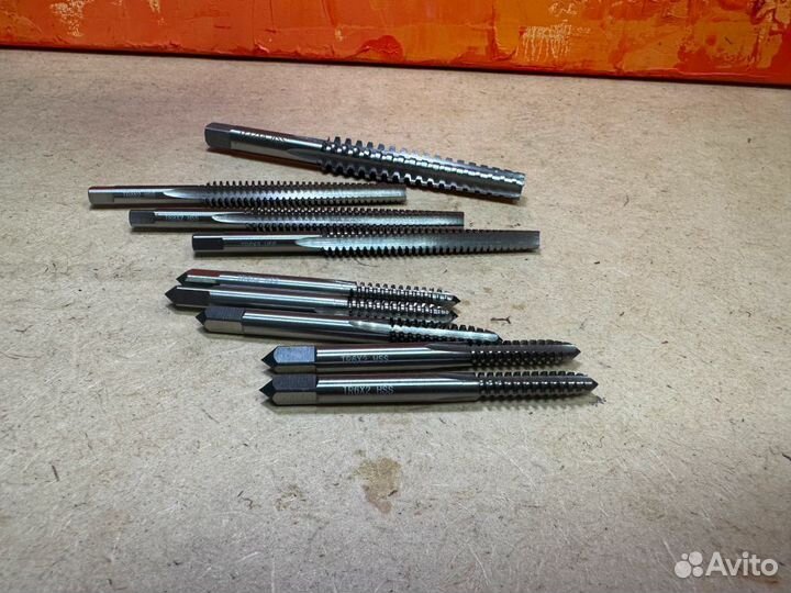 Метчик трапецеидальный HSS