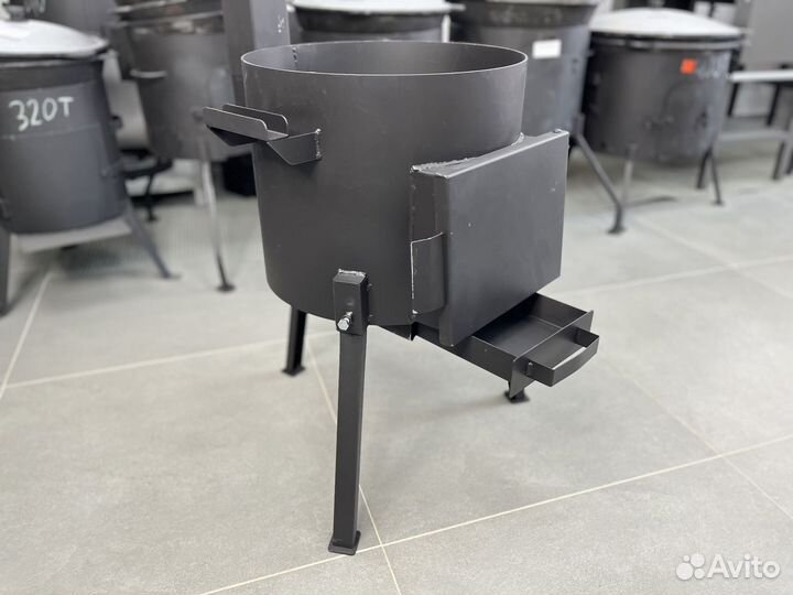 Печь 3 мм c трубой для казана 12 литров