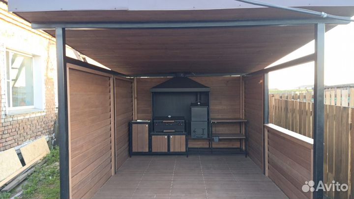 Беседка с мангальной зоной