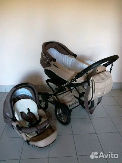 Коляска б/у Verdi 2 в 1 Zippy classik