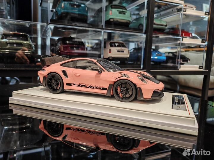 Porsche 911 992 GT3 RS IVY 1:18 (25 pcs.)