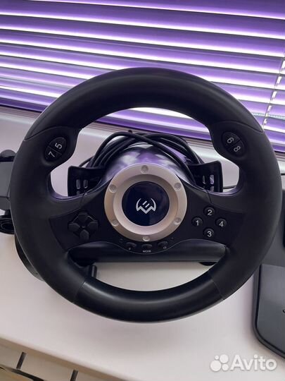 Игровой руль с педалями для пк