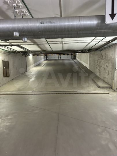 Машиноместо, 13 м²