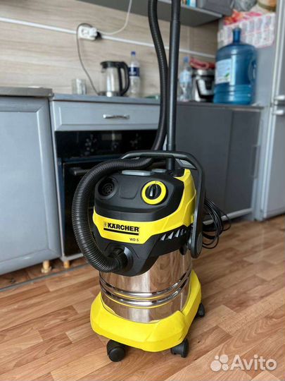 Пылесос Karcher wd 5 premium