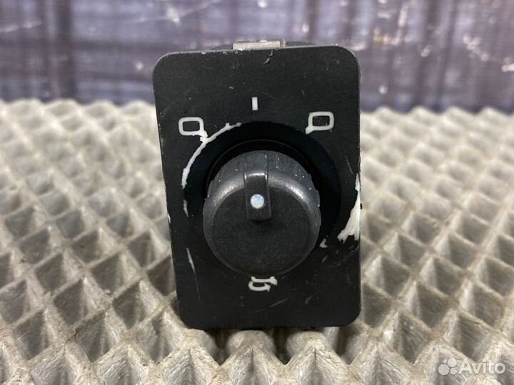 Кнопка регулировки зеркал Audi Allroad C5 BES 2004