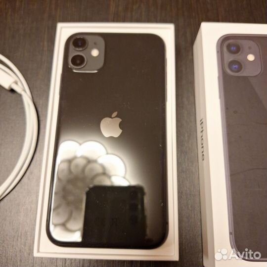 iPhone 11, 64 ГБ