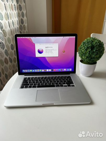 Apple Macbook Pro 15 mid 2015