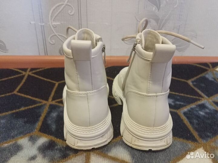 Ботинки для девочки, 32 размер