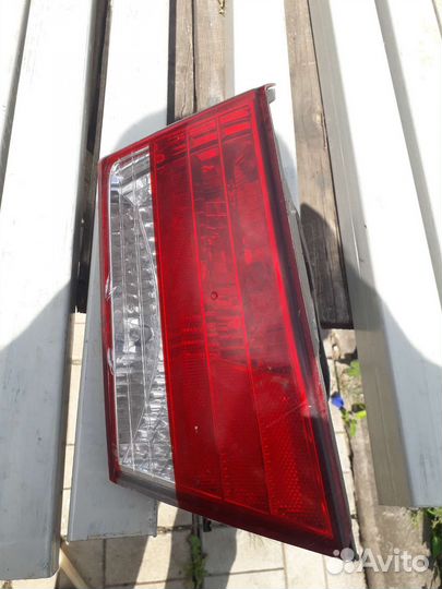 Задние фонарь