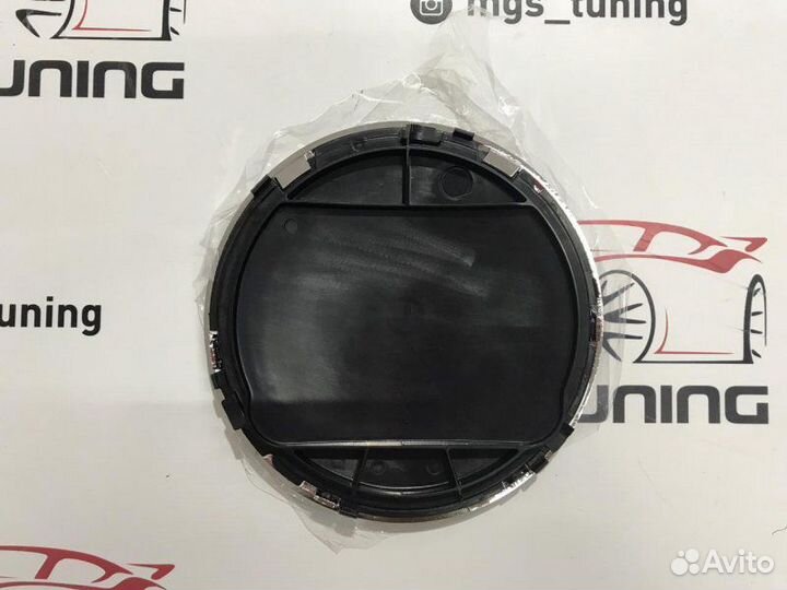 Звезда в решетку под дистроник Mercedes E-Class