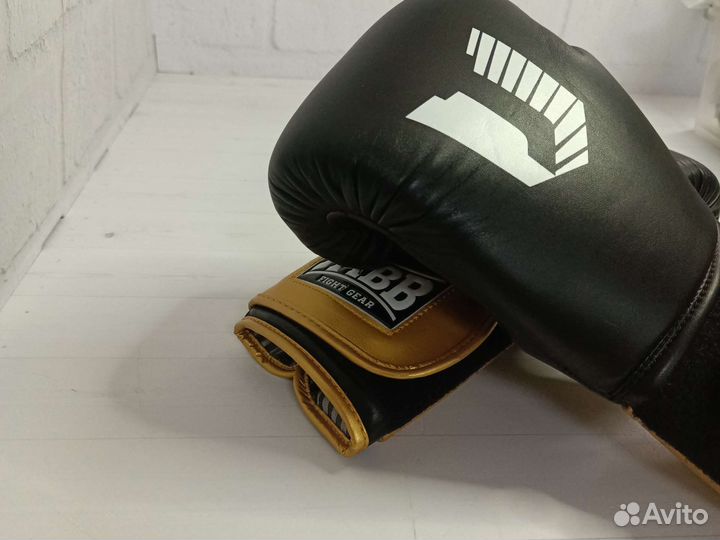 Перчатки боксерские