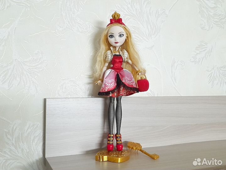 Кукла Эвер Афтер Хай Эппл Вайт базовая оригинал