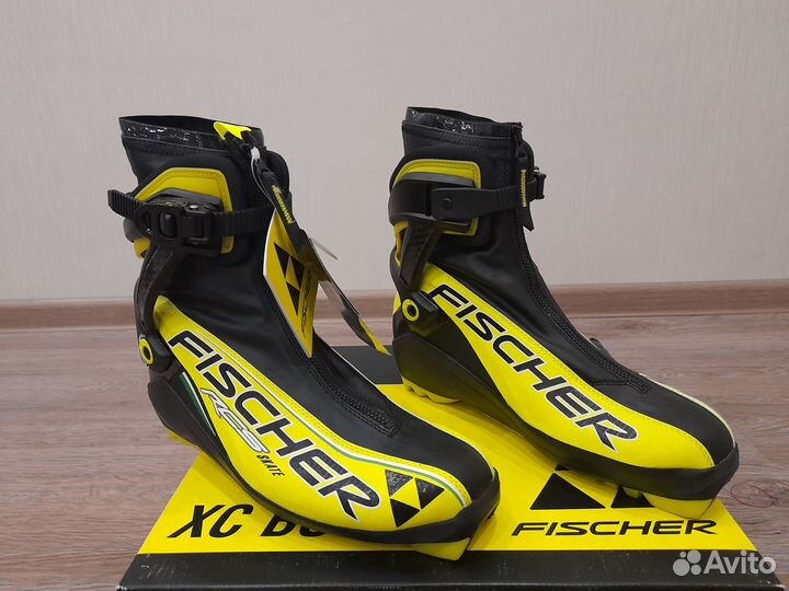 Ботинки лыжные Fischer carbonlite skate EU42 NNN