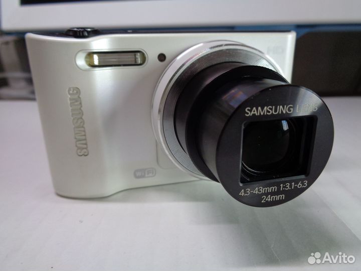 Samsung WB30F White + Nikon s2900 Black