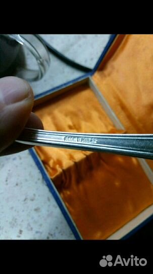 Вилка серебряная