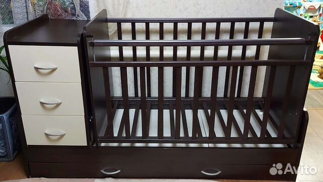 Детская кроватка
