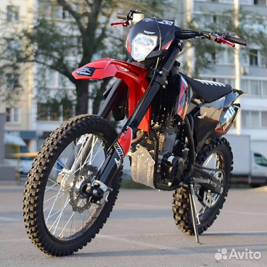 Мотоцикл Zuumav FX 250
