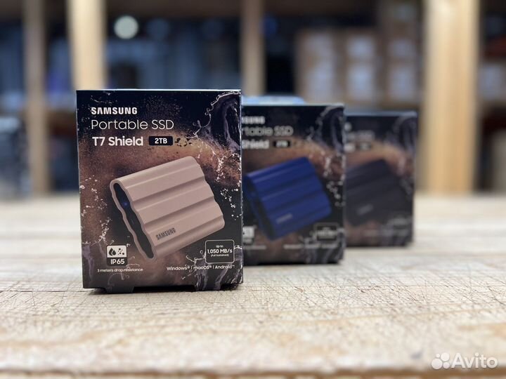 SSD samsung shield T7 Type-C