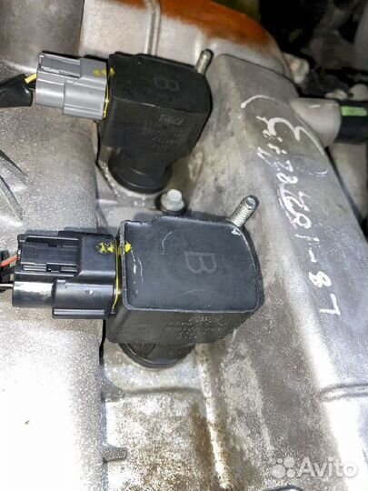 Катушка зажигания L8 Mazda Bongo SKP2V LFB618100