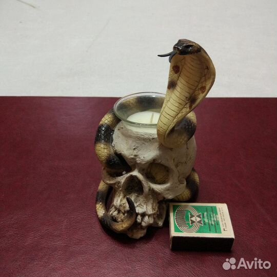 Подсвечник 