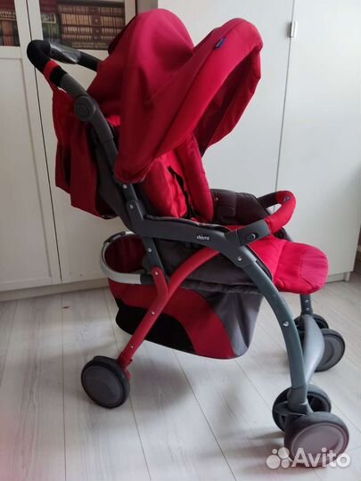 Коляска Chicco simplicity