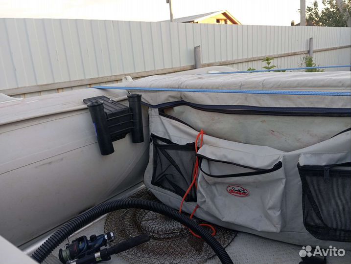 Лодка Badger 390, mercury 30