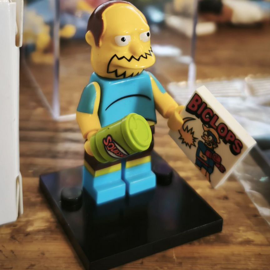 dr martens Купить предметы коллекционирования во всех регионах