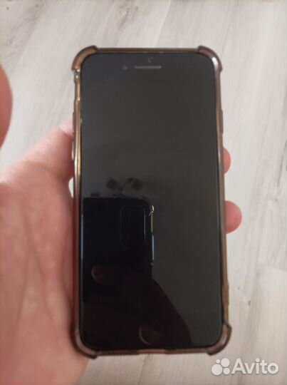 iPhone 7, 32 ГБ