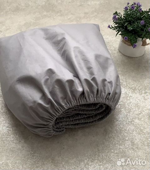 Простынь на резинке