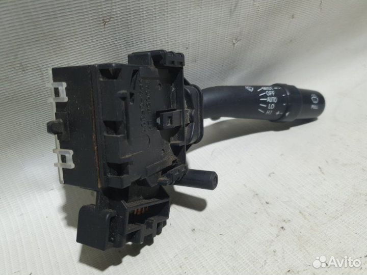 Подрулевой переключатель левый Toyota Avensis 2