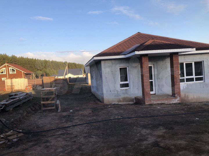 Дом 90 м² на участке 8 сот.