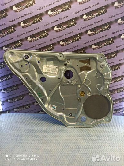 Стеклоподьемник задний левый Volkswagen Polo 4