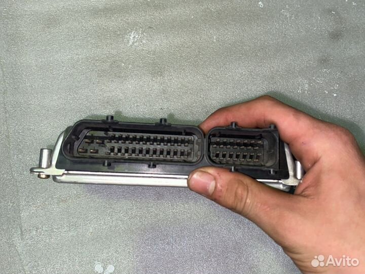 Блок управления двс Audi A4 B5