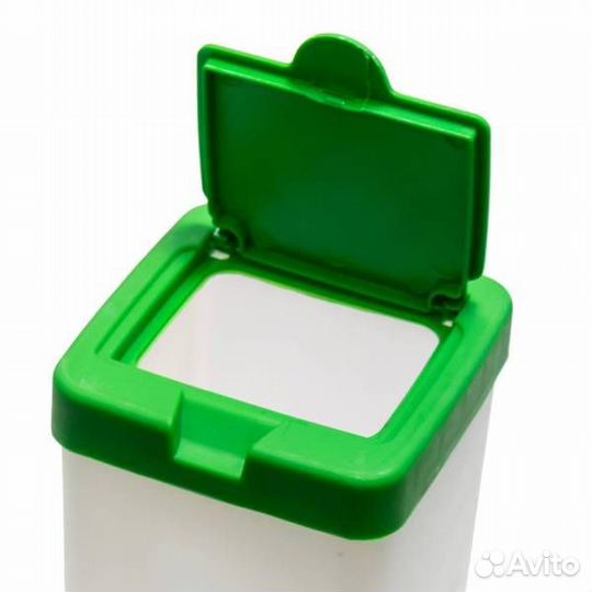 Поилка для кроликов с креплением на сетку 0,5л и 1