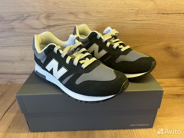 Кроссовки New Balance ML 565