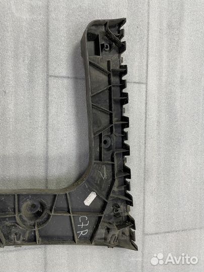 Кронштейн крепления заднего бампера Ауди А6 С7