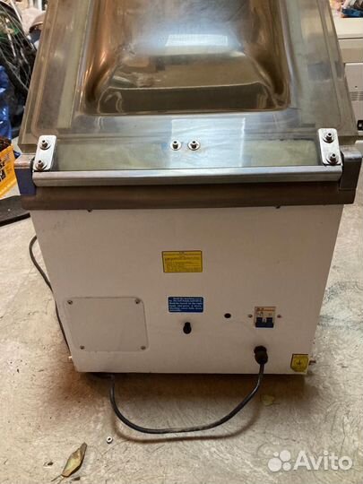 Вакуумный упаковщик