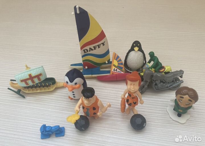 Kinder Surprise - автомобили, авиация, поезда и тд